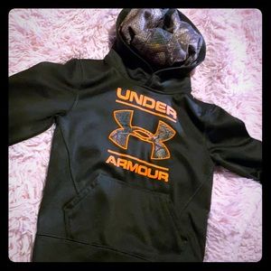Boys Under armor hoodie